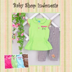 PU373 Setelan Kaos Cute Runs in the Family 68 Hijau copy  large