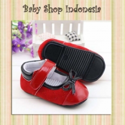 S639 Sepatu Jalan Glossy Red 95  large